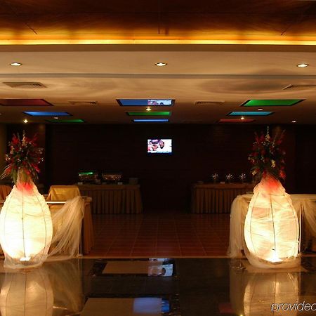 Hotel One Sijalkot Wnętrze zdjęcie
