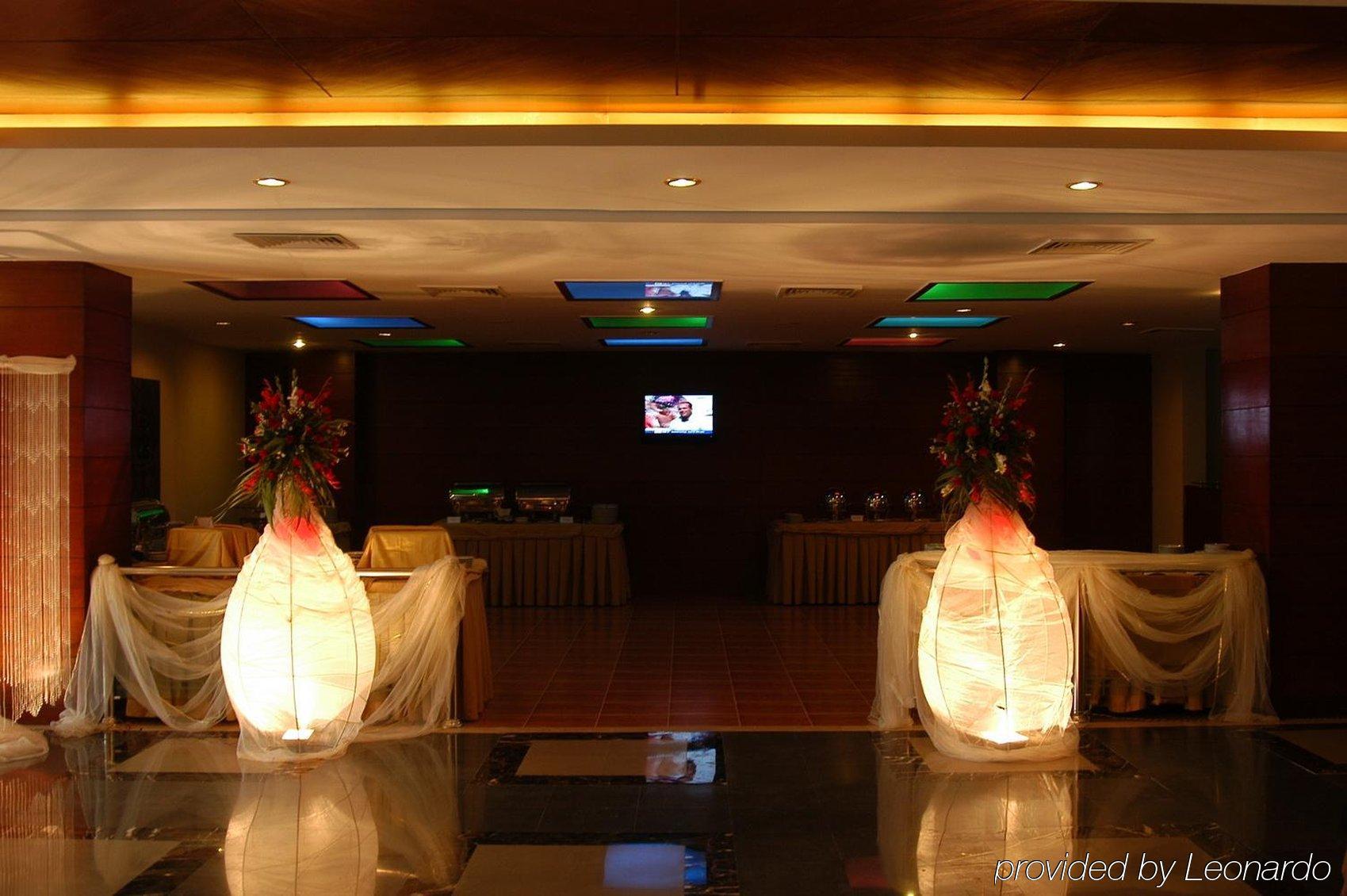 Hotel One Sijalkot Wnętrze zdjęcie